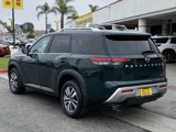 New 2025 Nissan Pathfinder SL image 4
