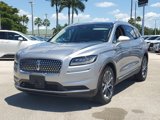 Certified 2022 Lincoln Nautilus Reserve w/ Luxury Package image 3