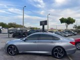 Used 2018 Honda Accord Sport image 6