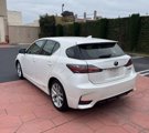 Used 2017 Lexus CT 200h image 3