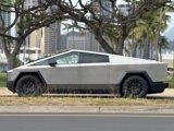 Used 2024 Tesla Cybertruck AWD Crew Cab image 2
