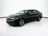 Used 2024 Volkswagen Jetta SE image 3