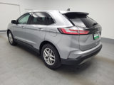 Used 2023 Ford Edge SEL image 5