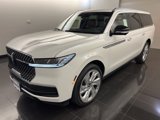 New 2025 Lincoln Navigator L Reserve image 3