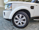 Used 2016 Land Rover LR4 HSE image 2