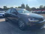 Used 2017 Volkswagen Jetta SE image 2