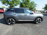 New 2025 Nissan Kicks SR image 2