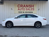Used 2017 Toyota Camry SE image 2
