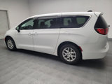 Used 2022 Chrysler Voyager LX image 3
