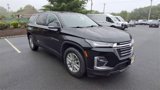 Used 2023 Chevrolet Traverse LT image 2