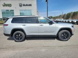 New 2025 Jeep Grand Cherokee L Altitude image 3