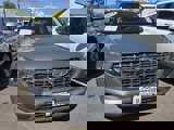 Used 2024 Hyundai Venue SEL image 2