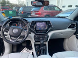 Used 2019 Jeep Cherokee Limited image 6