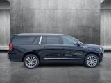 Used 2022 GMC Yukon XL Denali w/ Denali Premium Package image 4