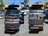 Used 2017 Land Rover Discovery Sport SE image 6