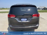 Used 2019 Chrysler Pacifica Touring-L w/ S Appearance Package image 5