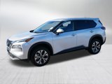 Used 2023 Nissan Rogue SV image 3