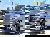 New 2025 Volkswagen Jetta SE image 2