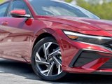 Used 2024 Hyundai Elantra Limited image 4