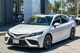 Used 2024 Toyota Camry SE image 3