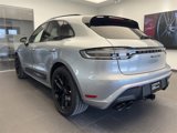 Certified 2025 Porsche Macan GTS image 4