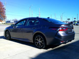 Used 2023 Toyota Camry SE image 5