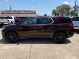 Used 2020 Chevrolet Traverse LT w/ LPO, Blackout Package image 4