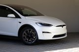 Used 2023 Tesla Model X Plaid image 3