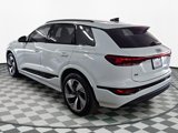 New 2025 Audi Q6 e-tron Prestige image 3