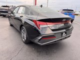 Used 2024 Hyundai Elantra SEL image 3