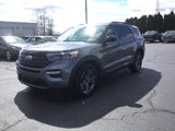 Used 2024 Ford Explorer XLT w/ Equipment Group 202A image 4