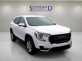 Used 2024 GMC Terrain SLE image 4