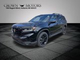 New 2025 Honda Pilot Black Edition image 3