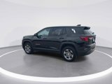 Used 2025 GMC Terrain Elevation image 6