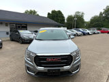 Used 2024 GMC Terrain SLE image 2
