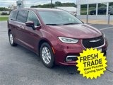 Used 2023 Chrysler Pacifica Touring-L image 4