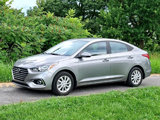 Used 2021 Hyundai Accent SEL image 3