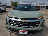 New 2026 Chevrolet Equinox LT image 2