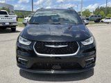 New 2025 Chrysler Pacifica Pinnacle image 2