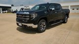 New 2026 GMC Sierra 1500 SLT image 4