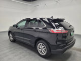 Used 2023 Ford Edge SEL image 3
