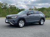 Used 2021 Volkswagen Atlas Cross Sport SE image 3