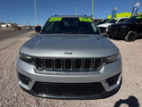 Used 2024 Jeep Grand Cherokee Laredo image 5
