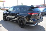 Used 2023 Toyota Highlander XSE image 6