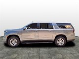 Used 2021 Chevrolet Suburban LT image 2