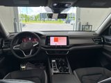 New 2025 Volkswagen Atlas Peak Edition SE image 5