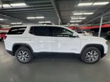 Used 2023 GMC Acadia SLE w/ Driver Convenience Package image 4