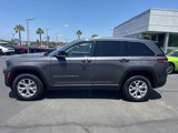 Certified 2024 Jeep Grand Cherokee Limited w/ Luxury Tech Group II image 4