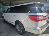 Used 2019 Lincoln Navigator Reserve image 3