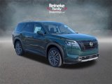 New 2025 Nissan Pathfinder SL w/ SL Premium Package image 3